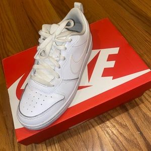 Nike Court Borough Low